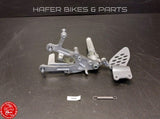 Yamaha YZF R1 RN12 04-06 Fussrastenanlage rechts Fussraste Rearset Right F644