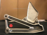 D124 Ducati ST4 Fußrastenanlage rechts Fußraste vorne Rechts Foot rest front  