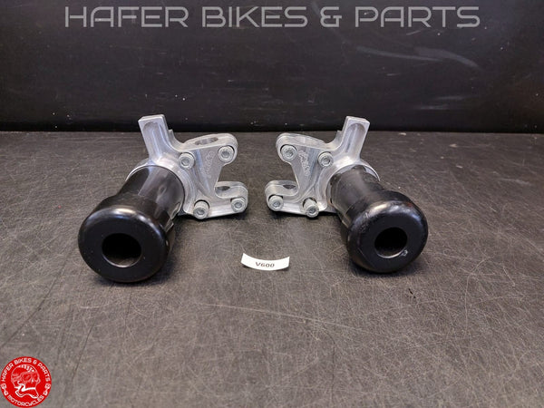 Ducati 916 996 998 748 MOKO Sturzpäds Sturzpads Paar für Rahmen Frame V600