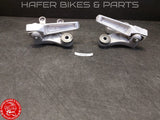 Honda VTR 1000 SC45 SP1 Soziusrasten Anlage Paar Fussrasten Rearset V198