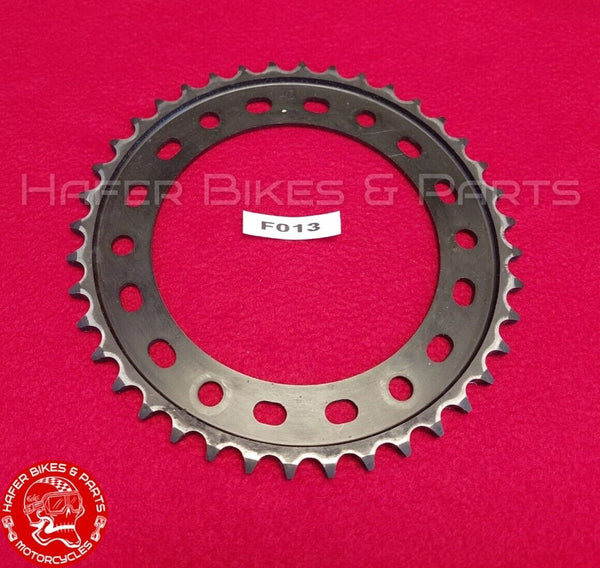 Honda VTR 1000 SC45 SP1 sprocket 40Z original first delivery as new F013