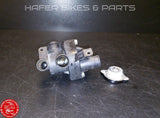 Triumph Daytona T595 955i 1997-00 Gehäuse für Thermostat Motor Engine F689