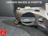 DEFEKT Ducati 748 916 996 998 Scheinwerferhalter Verkleidungsträger Fairing V713