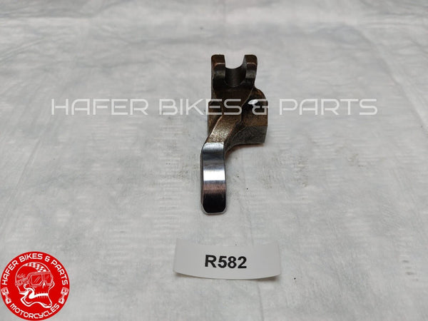 Ducati 748 916 996 Schließer rechts Kipphebel Schlepphebel rocker 20910018A R582