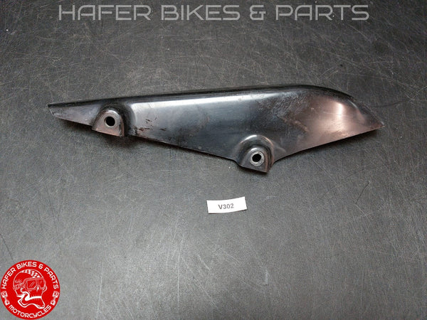 Honda VTR 1000 SP1 Kettenschutz 40510KY2700 Schwinge Verkleidung Fairing V302