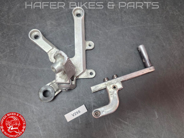 Honda VTR 1000 SC45 SP1 Fussrastenanlage links Rearset left V295