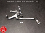 Honda VTR 1000 SC45 SP2 Fussrastenanlage links RVT RC51 V487