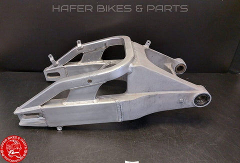 Honda VTR 1000 SP1 SC45 swingarm R256