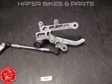 Honda VTR 1000 SC45 SP2 Fussrastenanlage links RVT RC51 V487